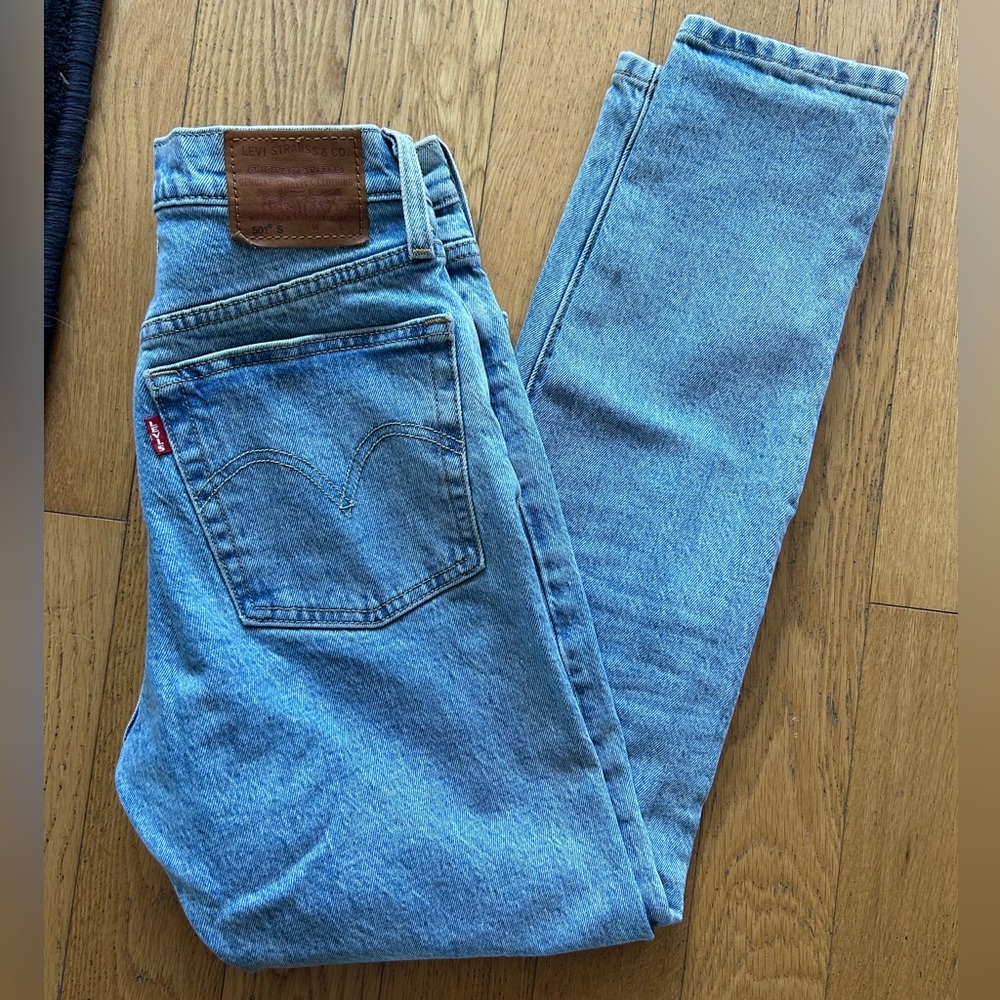 LEVIS 501 size 24